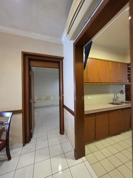 Kondominium untuk Dijual di Riana Green Condominium - Ivan Kok - Kitchen - PropertyGuru.com.my