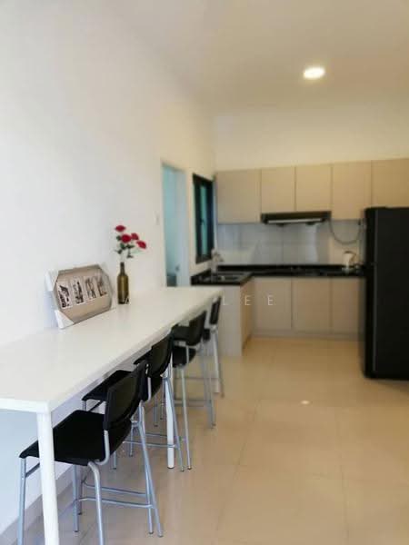 Kondominium untuk Disewa di Parkhill Residence - Amy Lee - Kitchen - PropertyGuru.com.my