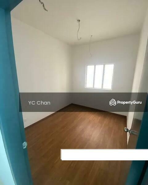 Untuk Dijual - Lakefront Homes