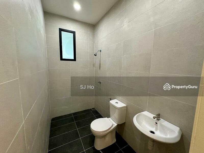 One City Height / 1 City Height - Bathroom