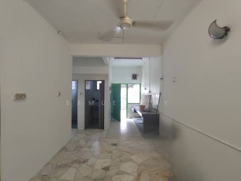 Rumah Teres 1 Tingkat untuk Disewa di Taman Serdang Jaya (Seri Kembangan) - Samuel Lay - Interior - PropertyGuru.com.my