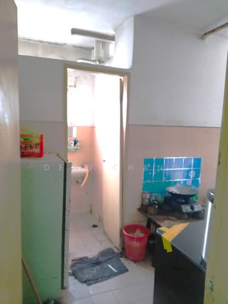 Pangsapuri untuk Dijual di Desa Mentari Apartment - Dean Chang - Kitchen - PropertyGuru.com.my
