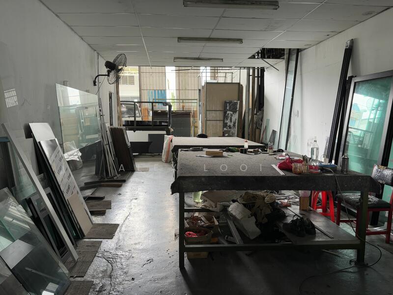 For Rent - Perindustrian Taman University