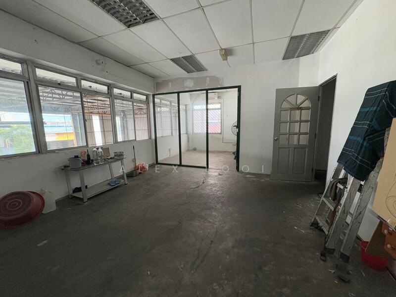 For Rent - Perindustrian Taman University