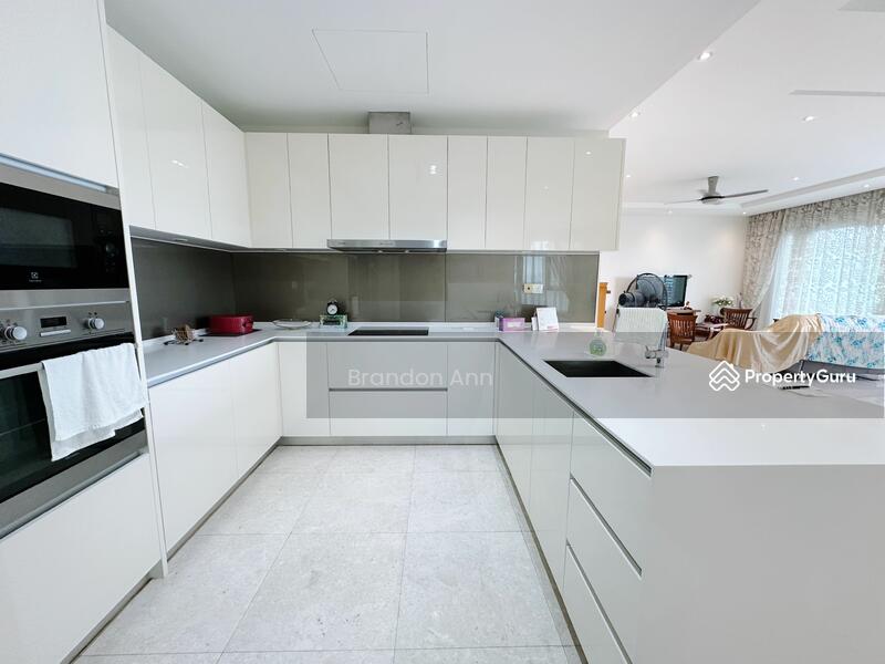 Untuk Dijual - The Greens