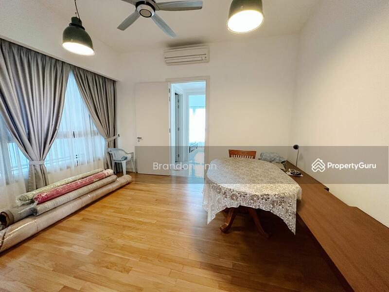 Untuk Dijual - The Greens