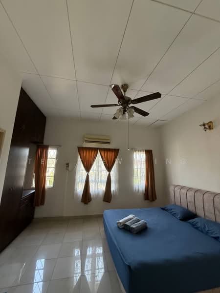 2-storey Terraced House for Sale in Bandar Kinrara Seksyen 4 (Bandar Kinrara) - Tey Siew Zing - Bedroom - PropertyGuru.com.my