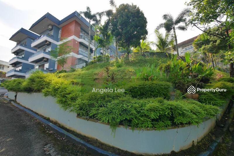 Untuk Dijual - Earls Court