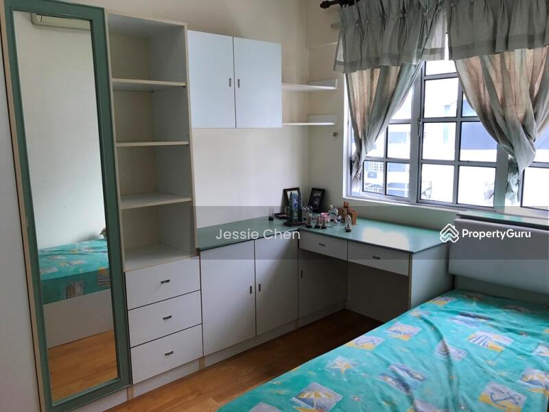 For Rent - Le Renaissance