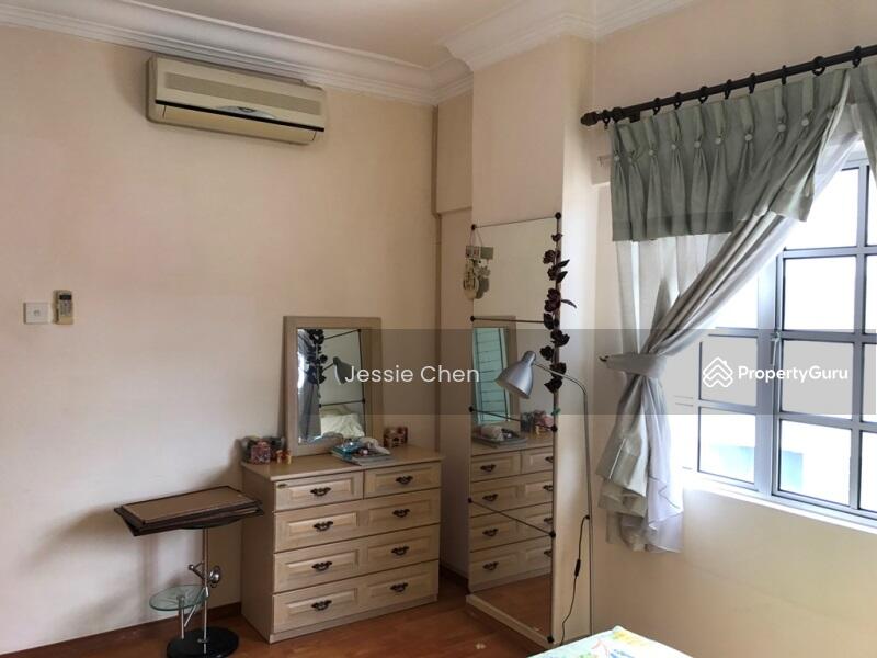 For Rent - Le Renaissance