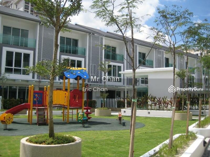 For Rent - Terrace house at Mont Kiara
