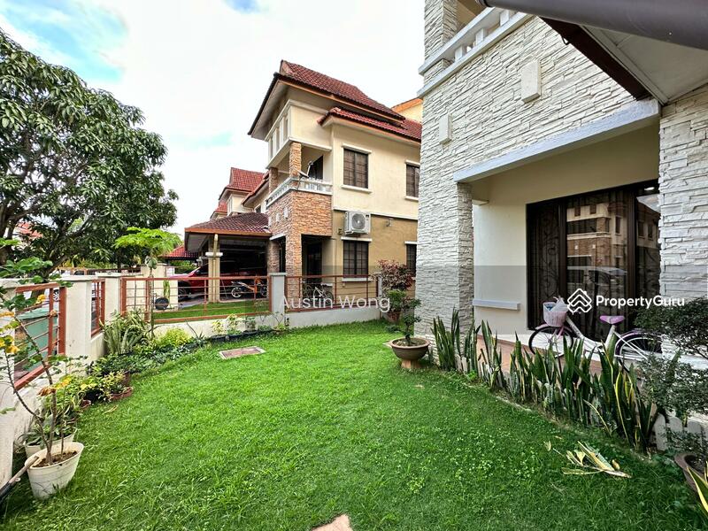 Rumah Berkembar untuk Dijual di Puchong (Selangor) - Austin Wong - PropertyGuru.com.my