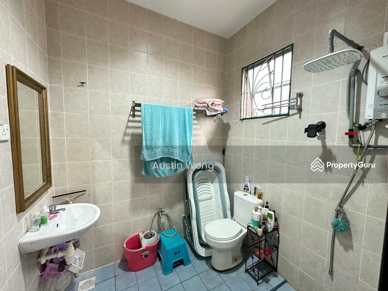 Rumah Berkembar untuk Dijual di Puchong (Selangor) - Austin Wong - PropertyGuru.com.my