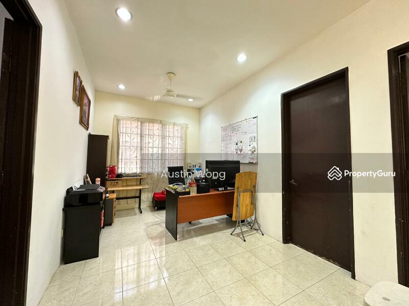 Rumah Berkembar untuk Dijual di Puchong (Selangor) - Austin Wong - PropertyGuru.com.my