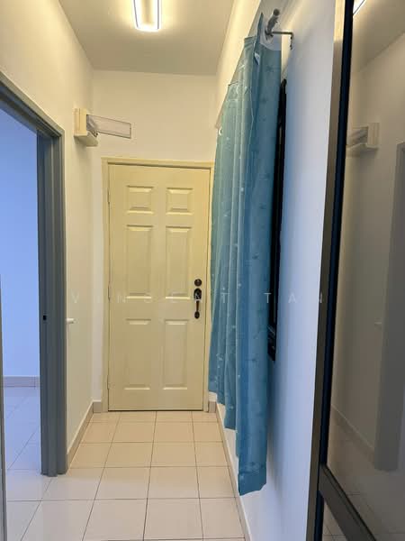 Condominium for Sale at Seri Maya Condominium - Vincent Tan - Entrance - PropertyGuru.com.my