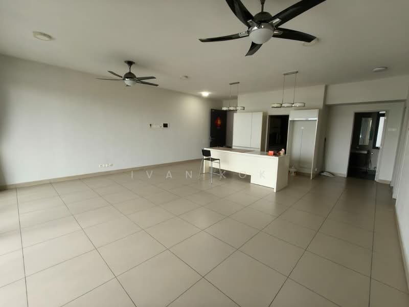 Kediaman Servis untuk Dijual di Verde - Ivan Kok - Living Room - PropertyGuru.com.my