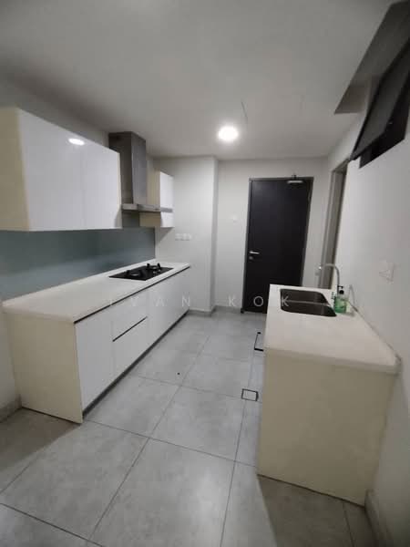 Servis Apartment untuk Dijual di Verde - Ivan Kok - Kitchen - PropertyGuru.com.my
