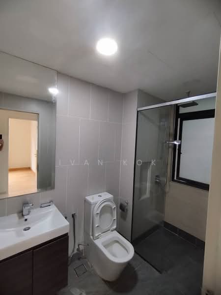 Servis Apartment untuk Dijual di Verde - Ivan Kok - Bathroom - PropertyGuru.com.my