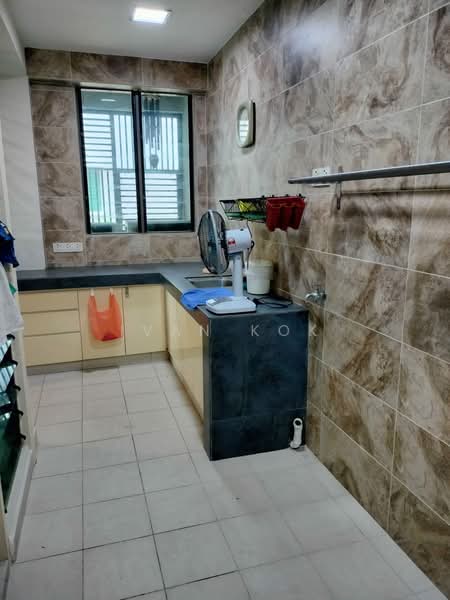 Condominium for Sale at Ara Hill Condominium - Ivan Kok - Kitchen - PropertyGuru.com.my