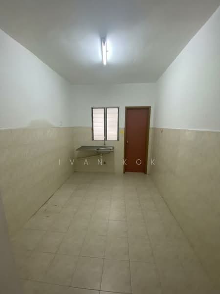 Condominium for Sale at D'Aman Ria Condominium - Ivan Kok - Kitchen - PropertyGuru.com.my