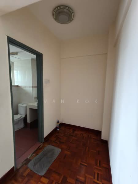 Kondominium untuk Dijual di Casa Damansara - Ivan Kok - Bathroom - PropertyGuru.com.my