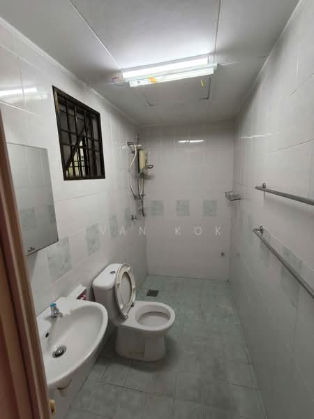Kondominium untuk Dijual di Ken Damansara - Ivan Kok - Bathroom - PropertyGuru.com.my