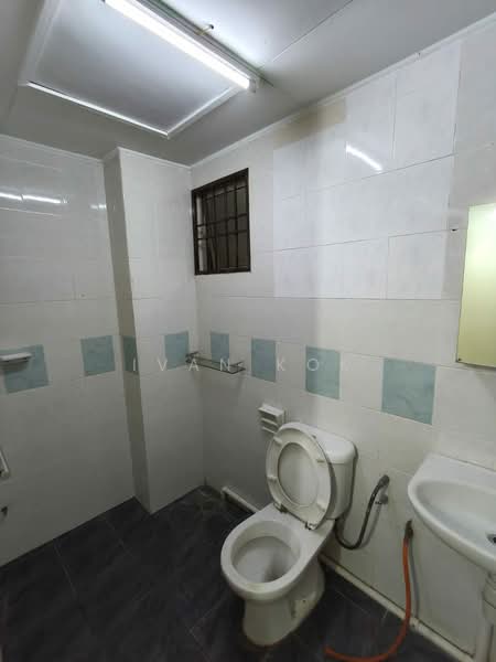 Kondominium untuk Dijual di Ken Damansara - Ivan Kok - Bathroom - PropertyGuru.com.my