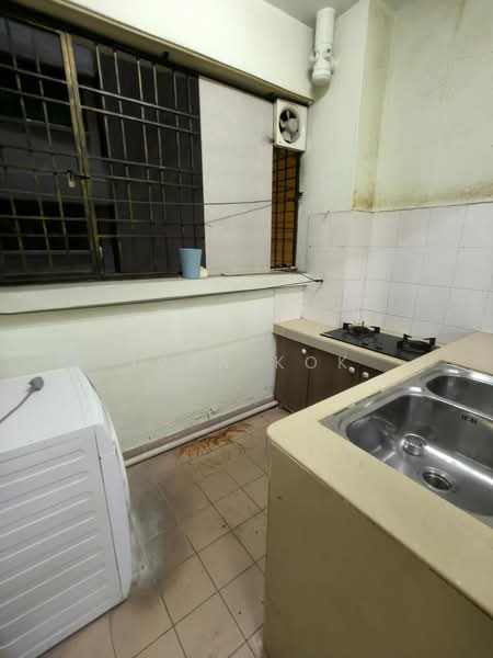 Kondominium untuk Dijual di Ken Damansara - Ivan Kok - Kitchen - PropertyGuru.com.my