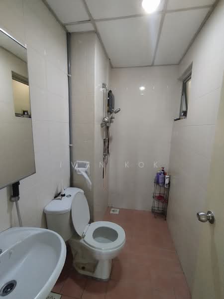 Condominium for Sale at Metropolitan Square Service Residence - Ivan Kok - Bathroom - PropertyGuru.com.my