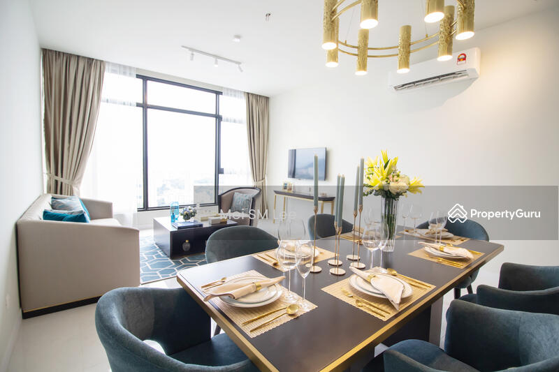 Pavilion Embassy Tower C, KLCC Dining Room