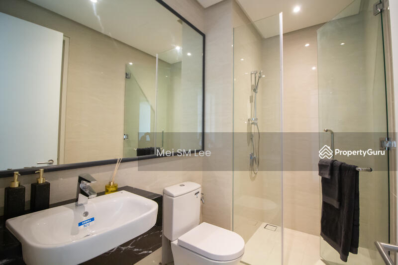 Pavilion Embassy Tower C, KLCC Bathroom