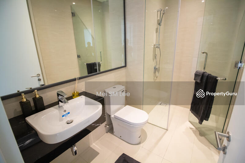 Pavilion Embassy Tower C, KLCC Bathroom