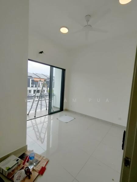 Untuk Disewa - Robin @ Rimbayu