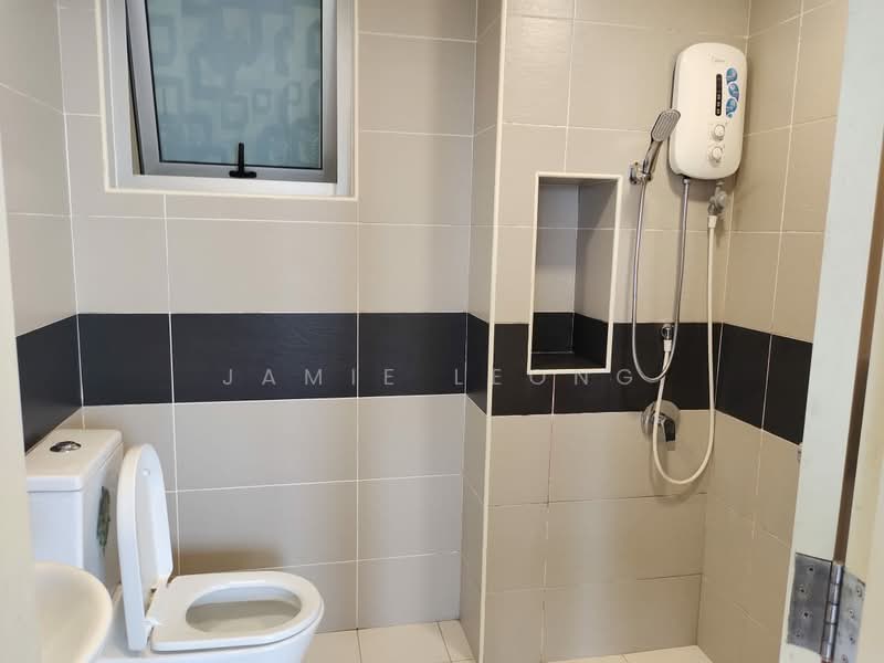 Servis Apartment untuk Disewa di Saville @ Cheras - Jamie Leong - Bathroom - PropertyGuru.com.my