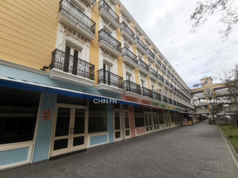 For Rent - Tourist Zone Area 2 Sty Shop nr Hotel Pulau Melaka Raya nr Jonker Walk Melaka