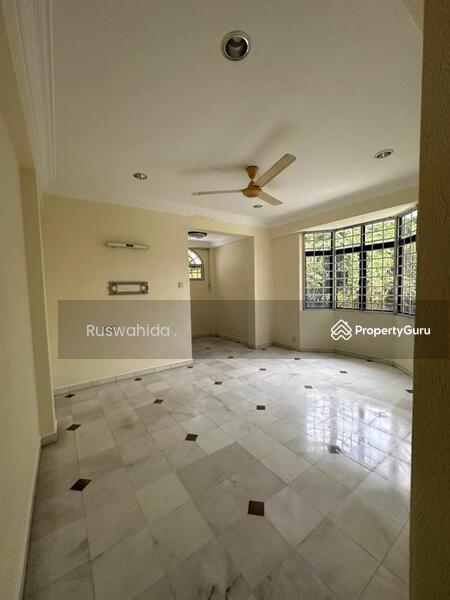 For Sale - Bungalow in Bukit Jambul for Sale