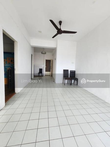 For Sale - Soga Apartment Jalan Zamrud,Taman Soga, 83000 Batu Pahat, Johor.