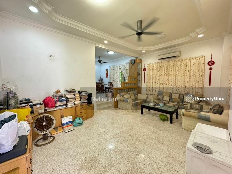 Taman Pelangi Double Storey Corner Lot / CIQ / RTS / Taman Sentosa