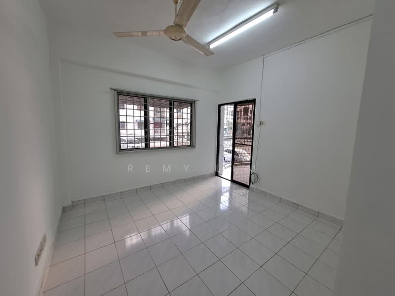 Apartment for Sale at Taman Lembah Maju 600 Apartment - Remy Lim - Interior - PropertyGuru.com.my