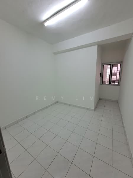 Apartment for Sale at Taman Lembah Maju 600 Apartment - Remy Lim - Interior - PropertyGuru.com.my
