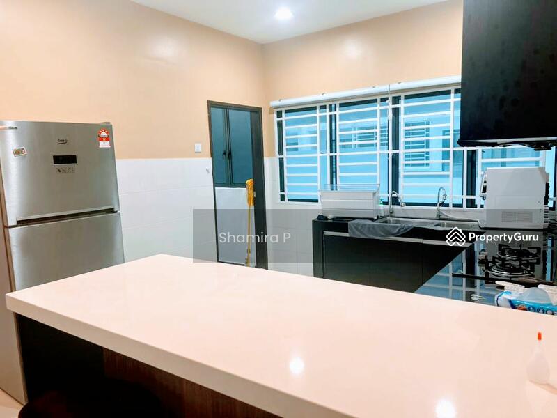 Condominium for Rent at Oasis 1 - Shamira P - Fridge included. Kitchen windows with grill. Double basin sink - PropertyGuru.com.my