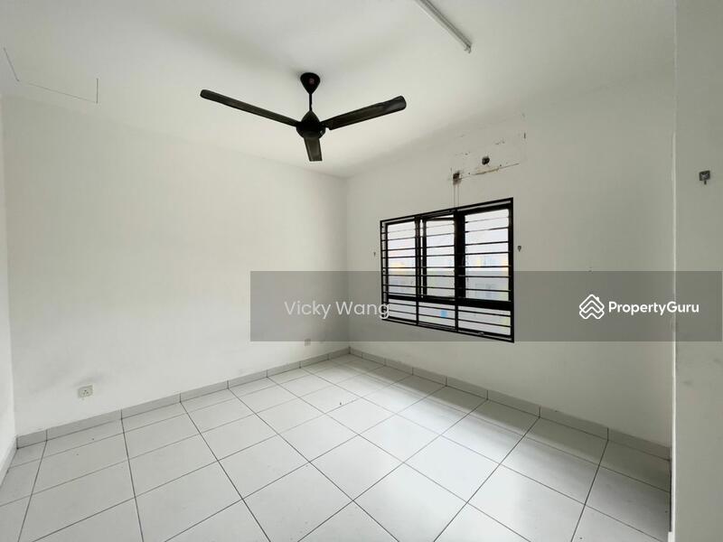 For Rent - Terrace house at Banting