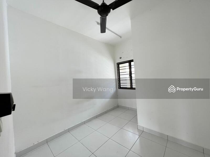 For Rent - Terrace house at Banting