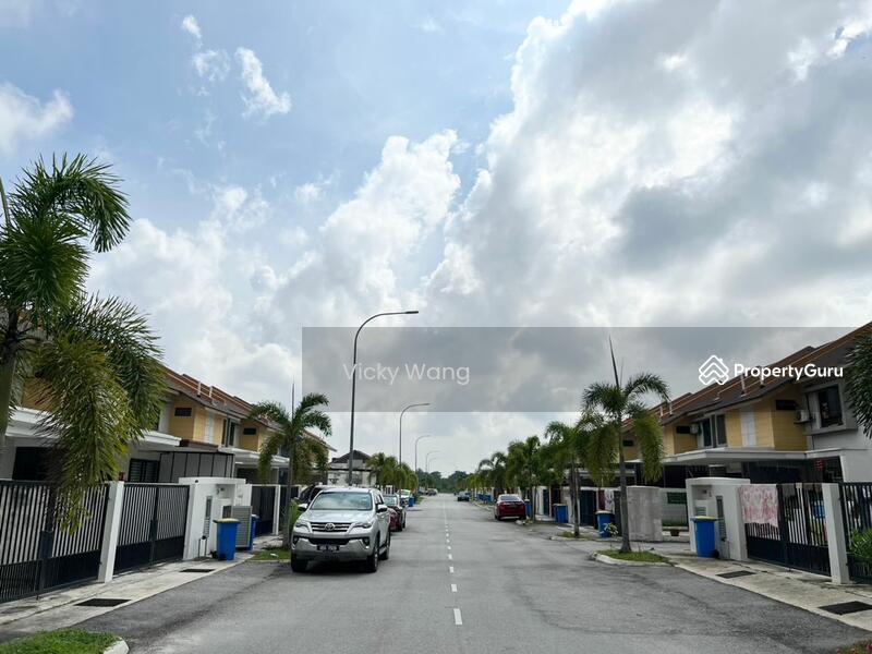 For Rent - Terrace house at Banting