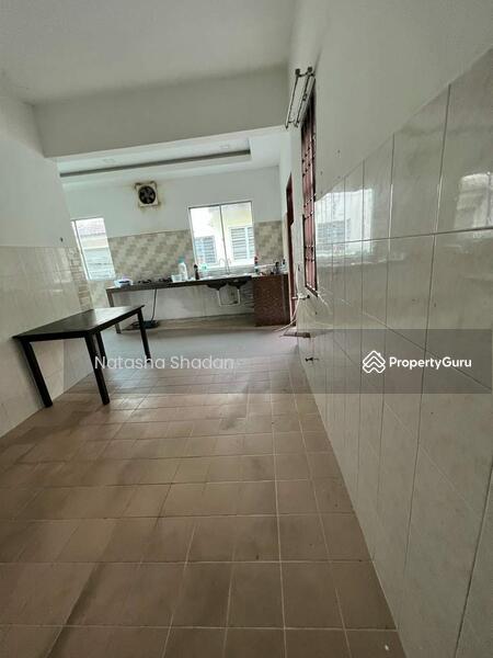 For Sale - Amerthyst 1 Emerald East