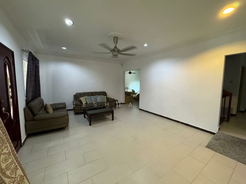 Semi-Detached House for Sale in Ampang Jaya (Ampang) - Jeshua Oo - Living Room - PropertyGuru.com.my