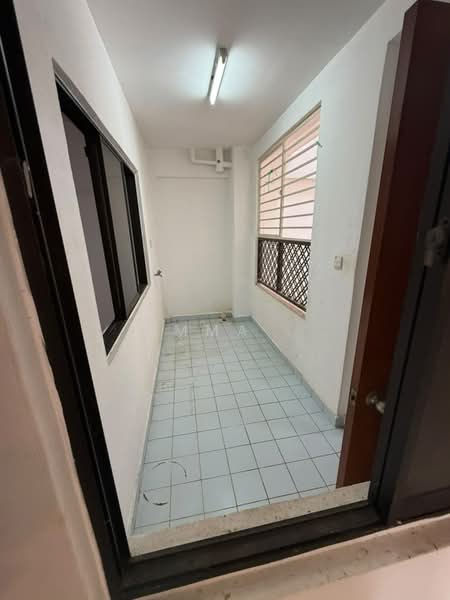 Condominium for Rent at Cyber Heights Villa - Emma . - Balcony - PropertyGuru.com.my