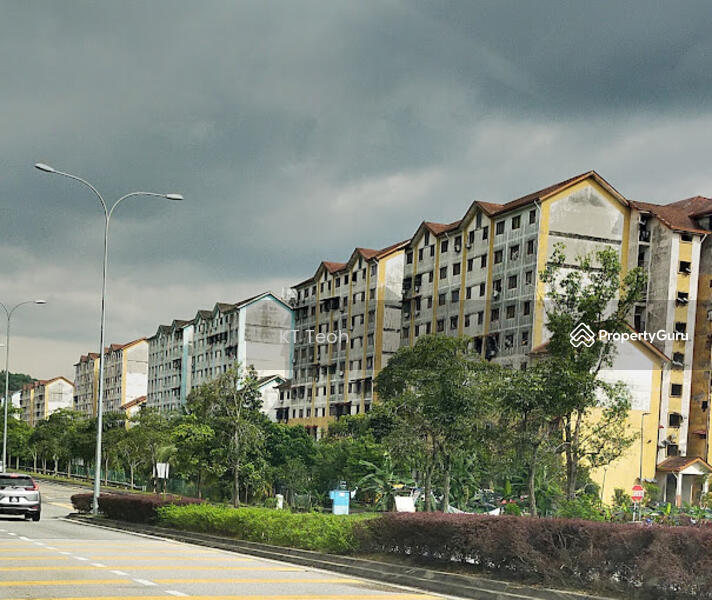 For Sale - Enggang Apartment