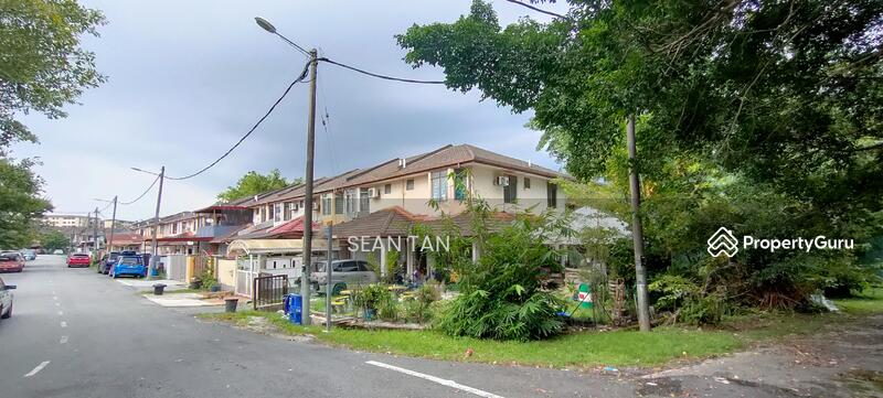 For Sale - Jalan Anggerik Bukit Sentosa Rawang 2 Sty Corner House For Sale