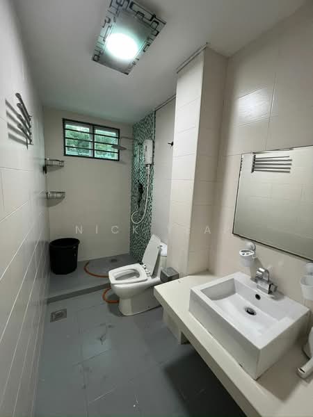 2-storey Terraced House for Rent in Bandar Sri Damansara (Selangor) - Nick Yeap - Bathroom - PropertyGuru.com.my
